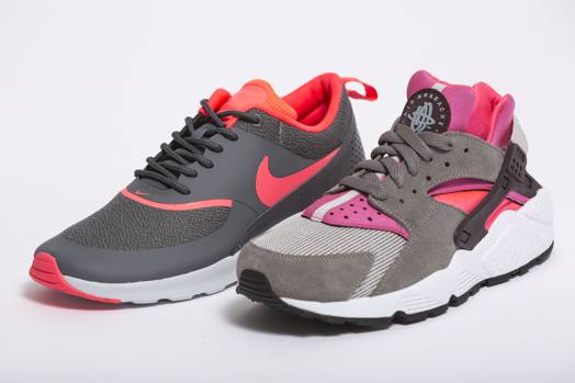 Huarache rosa hotsell foot locker